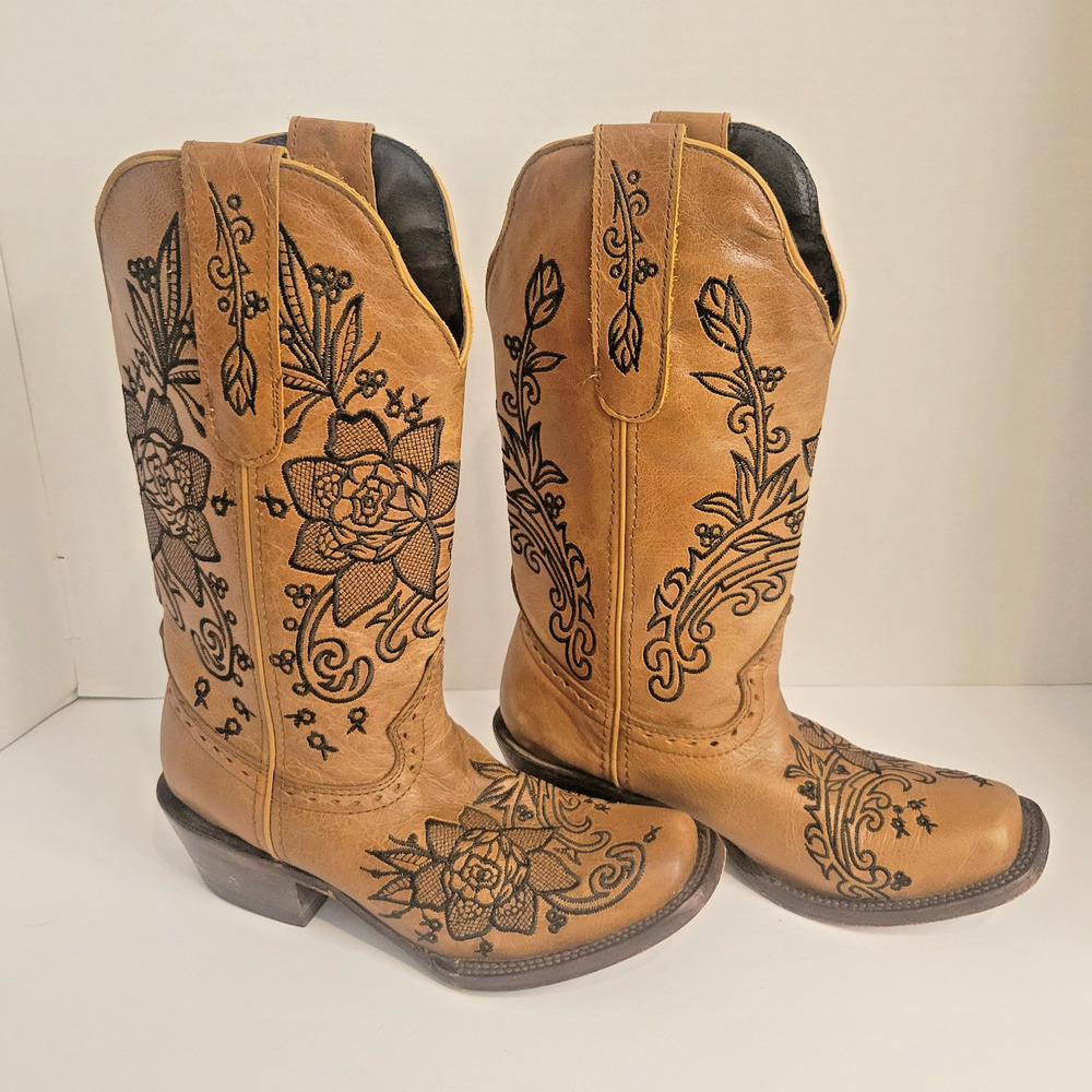 Women’s Embroidered Joe Boots – Size 5 – Made in Mexico – Western/Cowboy Style